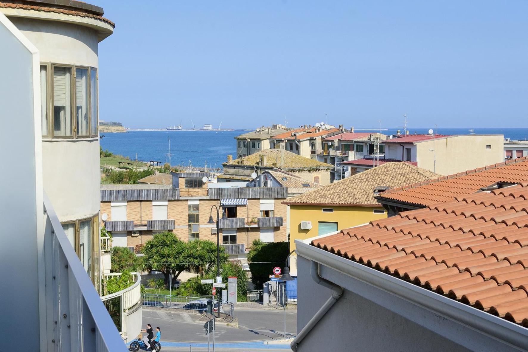 Lo Scorcio Sul Mare Apartamento Marina San Vito Exterior foto